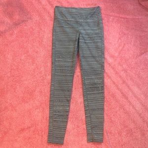 Athleta Leggings NWOT black gray Size Small